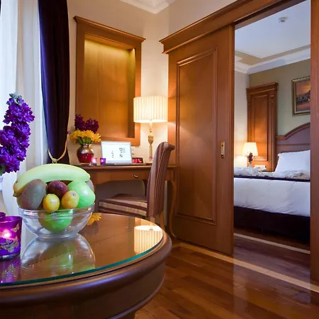 Glk Premier Acropol & Hotell