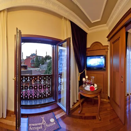 Glk Premier Acropol & 4*