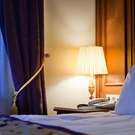 Hotell Glk Premier Acropol & 4*