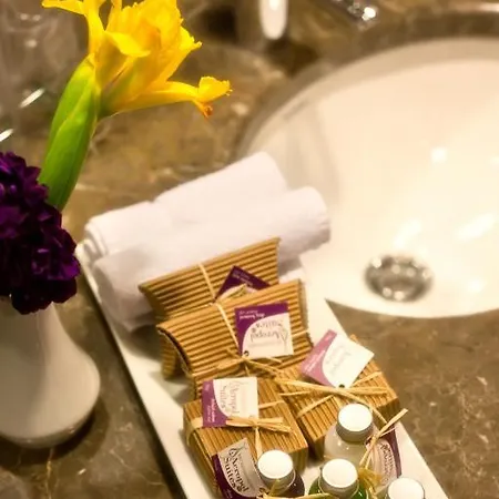 Glk Premier Acropol &