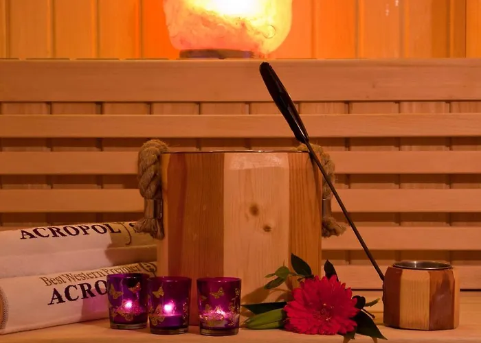 Glk Premier Acropol &