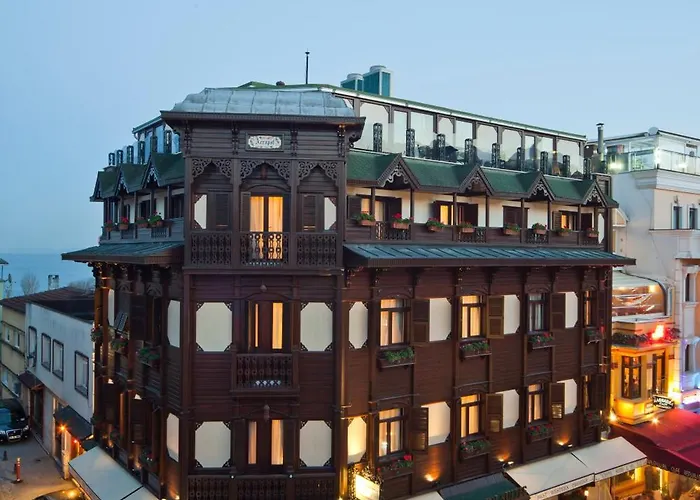 Glk Premier Acropol & ホテル