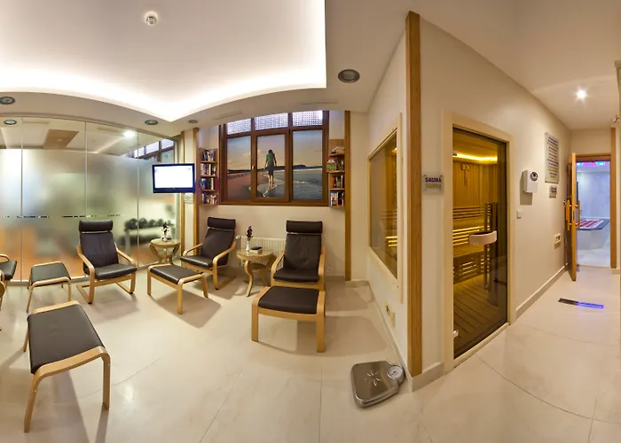 Glk Premier Acropol &