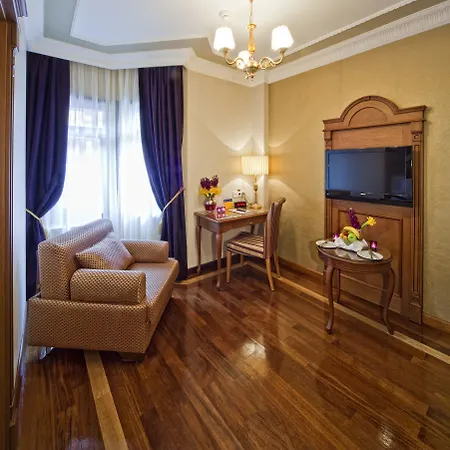 Glk Premier Acropol &