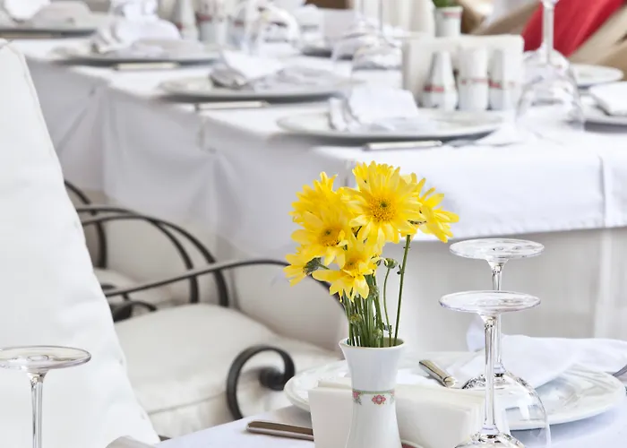 Hotel Glk Premier Acropol & 4*