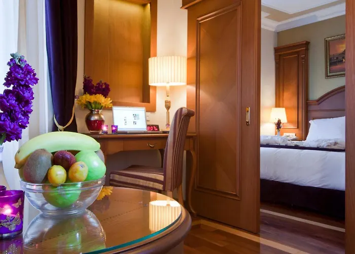 Glk Premier Acropol & Hotel