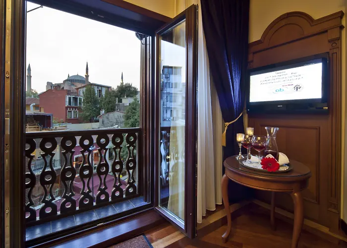 Glk Premier Acropol & Hotel