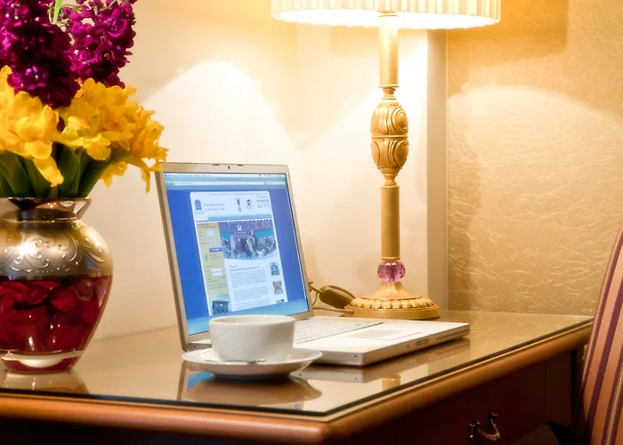 Glk Premier Acropol & Стамбул