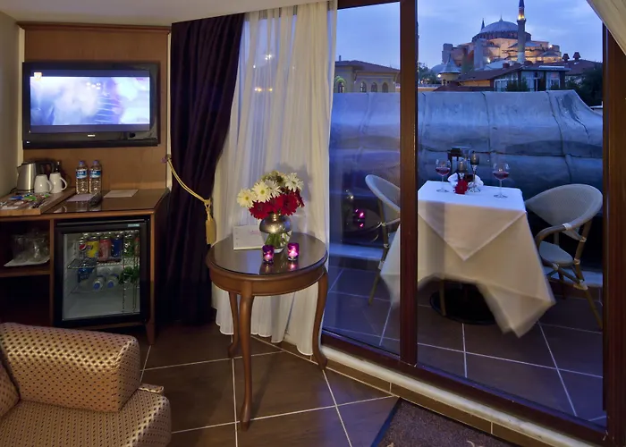 Отель Glk Premier Acropol & 4*